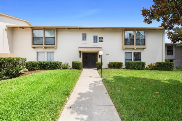 MLS: O6415818 Condo For Sale