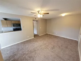 Photo #3: O6415946 Listing 