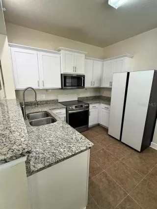 Photo #3: O6415953 Listing 