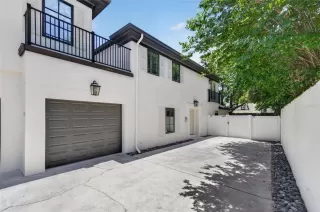 Photo #2: O6415981 Listing 