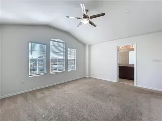 Photo #6: O6416015 Listing 
