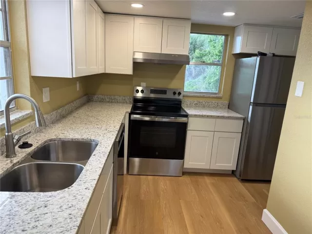 MLS: O6416160 Condo For Sale
