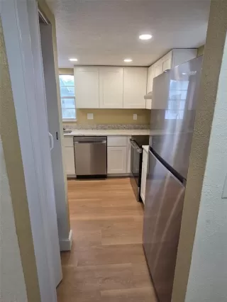 Photo #1: O6416160 Listing