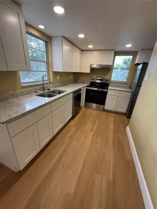 Photo #2: O6416160 Listing