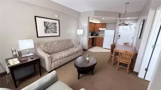 Photo #2: O6416304 Listing