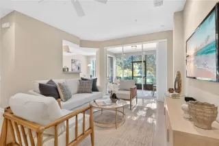 Photo #6: O6416470 Listing