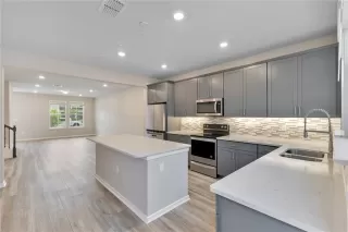 Photo #4: O6416477 Listing