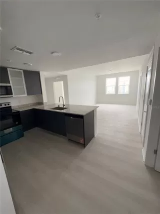 Photo #4: O6416492 Listing 