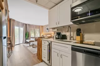 Photo #3: O6416613 Listing