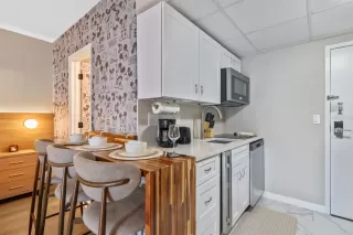 Photo #5: O6416613 Listing