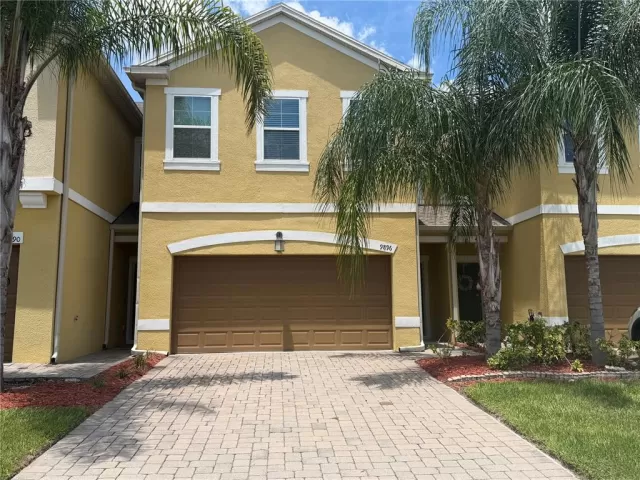 MLS: O6416778 Condo For Sale