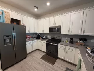 Photo #2: O6416778 Listing 