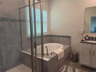 Photo #5: O6416778 Listing 