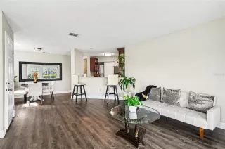 Photo #3: O6416786 Listing