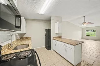 Photo #2: O6416917 Listing
