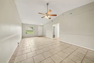 Photo #4: O6416917 Listing