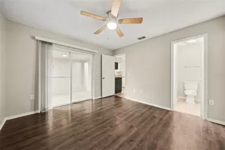 Photo #6: O6416917 Listing