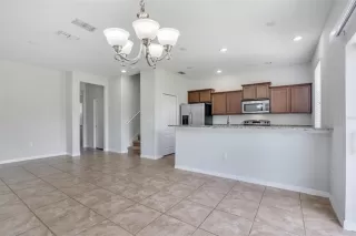 Photo #6: O6417154 Listing