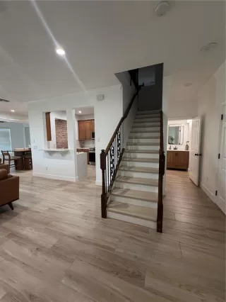 Photo #6: O6417267 Listing