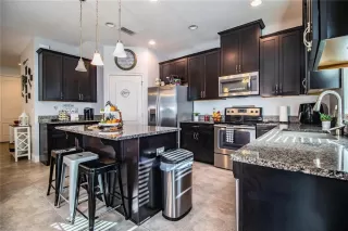 Photo #2: O6417665 Listing