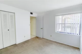 Photo #3: O6417733 Listing