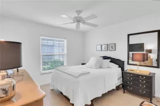Photo #6: O6417734 Listing