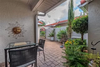 Photo #5: O6417861 Listing