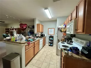 Photo #3: O6417902 Listing