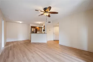 Photo #4: O6417906 Listing 