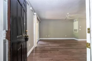 Photo #2: O6417946 Listing 