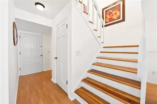 Photo #5: O6418145 Listing
