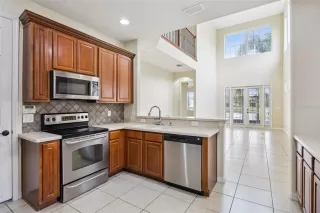 Photo #2: O6418210 Listing