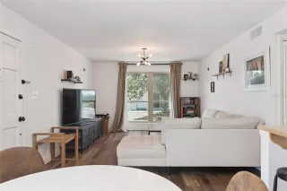 Photo #3: O6418274 Listing
