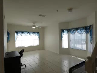 Photo #3: O6418476 Listing