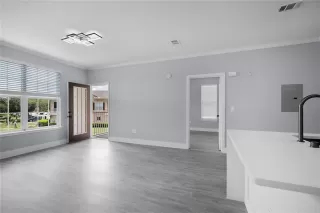Photo #6: O6418582 Listing