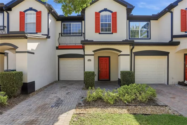 MLS: O6418618 Condo For Sale