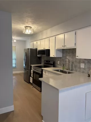 Photo #6: O6418682 Listing 