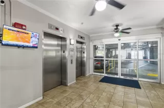 Photo #2: O6418706 Listing