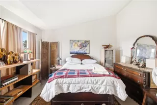 Photo #1: O6418765 Listing