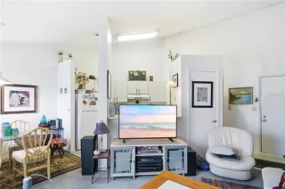 Photo #3: O6418765 Listing