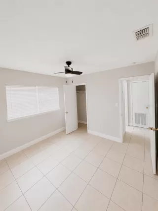 Photo #6: O6418802 Listing
