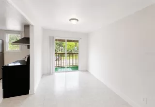 Photo #2: O6418862 Listing