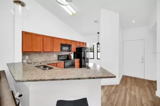 Photo #3: O6418895 Listing