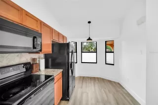 Photo #4: O6418895 Listing