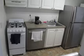 Photo #5: O6418997 Listing