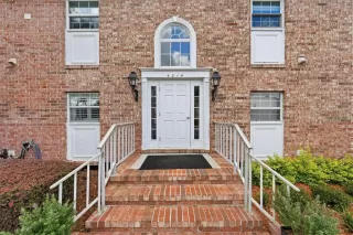 Photo #1: O6419048 Listing