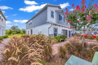 Photo #3: O6419095 Listing 