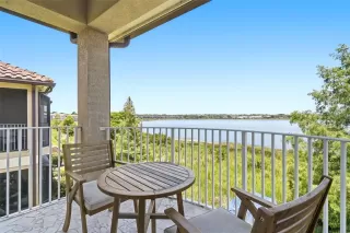 Photo #2: O6419132 Listing 