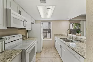 Photo #3: O6419193 Listing 