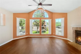 Photo #6: O6419302 Listing 